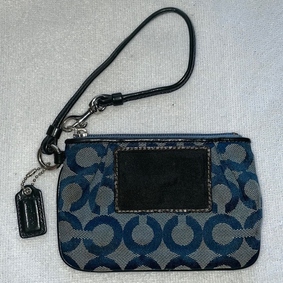 Discontinued Coach Blue Signature Canvas Small C Wristlet Clutch Coin Purse - Picture 1 of 6